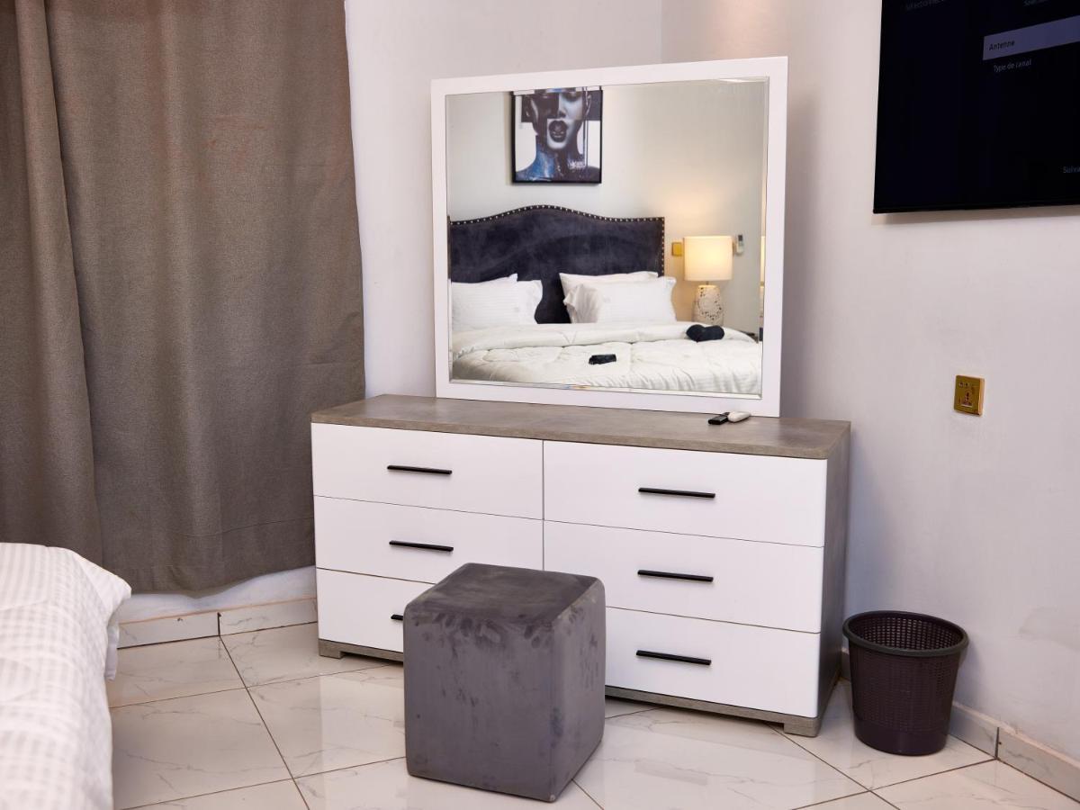 Residence Noumsi Яунде Экстерьер фото